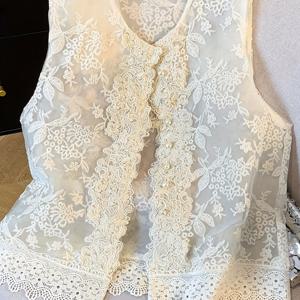 TEMU 여성용 우아한 중국풍 플로럴 레이스 & 자수 재킷 - 민소매 H라인 실루엣, 비대칭 밑단, 반투명 레이어드 레이스 패널, 봄 여름 가을 캐주얼에서 포멀까지 어울리는 솔리드 화이트 (벨트 없음, 레귤러 핏) - 정교한 플로럴 자수가 돋보이는 다용도 아우터웨어 , 핸드워시 드라이클리닝, 오픈 프론트 클로저, 세련된 스타일을 위한 스트럭처드 디자인