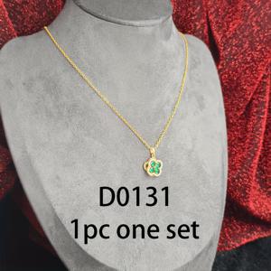 TEMU 1개 우아한 금도금 회전형 목걸이, 네잎 클로버 펜던트 - 반짝이는 지르코니아 주얼리, 여성에게 이상적인 선물, 구리 체인, 어버이날, 발렌타인데이, 데일리 액세서리에 적합 | 우아한 목걸이 | 튼튼한 목걸이