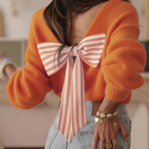 TEMU 새로운 가을 겨울 니치 여성 가디건, 레이지 스타일 스웨터 탑, 여성 패션 의류, 화이트 라지 보우 루즈 V넥 디자인 긴팔 풀오버, 캐주얼 엘레강트 겨울 탑, 도시 출퇴근 베이직 다용도, 기품 있는 패션 캐주얼 휴가 스타일, 할로윈 크리스마스 휴일 의상, INS 스타일 의류, 핀터레스트 의류, 한국 여성 최애, 데이트 선물, 여성 의류