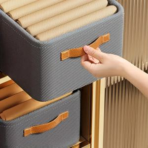 TEMU 1개 헤비듀티 접이식 옷 보관함 - 두꺼운 프레임 & 논-패브릭, 뚜껑 및 갈색 스트랩 포함, 회색 - 침대 밑, 기숙사, 옷장용 - 튼튼한 골판지 없는 박스 (공간 절약), 침대 밑 수납