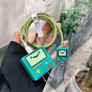 TEMU 4pcs 귀여운 만화 로봇 데이터 케이블 보호기 세트, PVC 소재, 18W-20W 충전기 커버 및 코드 조직자, 아이폰에 이상적, 크리스마스와 할로윈에 완벽한 선물