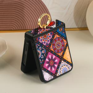 TEMU 삼성 갤럭시 Z 플립3/4/5/6 시리즈에 적합한 풀바디 폰 케이스, 스타일리시한 클래식 에스닉 디자인과 더해진 보호를 위한 플레이트 링이 있습니다.|폰케이스