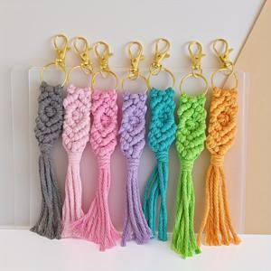 TEMU 7개 세트 핸드메이드 태슬 장식 키체인 - 멀티컬러 마크라메 랍스터 클라스프 열쇠고리, 여성용 차량 및 가방 액세서리, 발렌타인데이 & 졸업 선물, 스타일리시 금색 하드웨어 키링|키링부자재