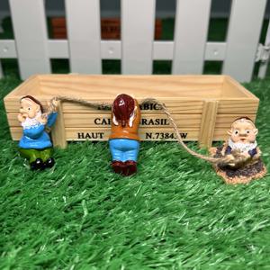 TEMU 3개 작은 등반 노움, 등반 로프 정원 노움 조각상, 레진 정원 나무 포옹 야외 장식 액세서리, 잔디 발코니 테라스용 미니어처 정원 노움 풍경 조각상, 최고의 크리스마스 선물