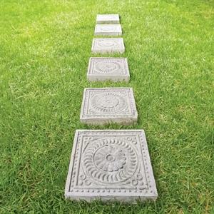 TEMU 빈티지 연꽃 패턴 스텝핑스톤 몰드, 재사용 가능한 DIY 보도 및 정원 스텝핑스톤 몰드 - 섬세한 기하학적 디자인, 고대 건축 장식용 PP 플라스틱 몰드, 레트로 가든 스텝핑스톤 - 아웃도어 | 사이즈 26cm/10.24인치