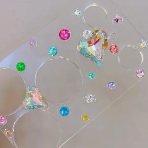 TEMU 아이폰 17 Pro Max용으로 디자인된 우아한 스파클링 라인스톤 카메라 렌즈 보호 유리 필름 커버, 스타일리시한 보호를 제공합니다.