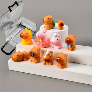 TEMU 12개 세트: 10마리 카피바라 미니 피규어 + 1 로터스 베이스 & 1 미니 수트케이스 - 컬렉터블 홈 데코, 책상 장식, 미니어처 풍경, 추수감사절, 할로윈, 크리스마스