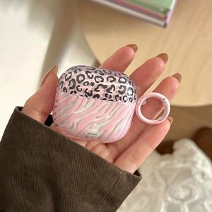 TEMU 핑크 얼룩말 프린트 + 라운드 링 이어폰 케이스 애플 에어팟 프로 2/에어팟 프로/에어팟 4/에어팟 3/에어팟 2 케이스/패션 여성용 이어폰 케이스/심플 이어폰 케이스/애플 이어폰 케이스/애플 이어폰 커버, 가제트 보관 솔루션, 에어팟 케이스,패션 여성용 케이스,라운드 링 디자인,스크래치 방지 플라스틱,내구성 있는 소재,그녀를 위한 기술 선물