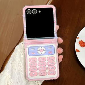 TEMU 크리에이티브 Y2K 연한 빨간색 전화기 패턴 삼성 갤럭시 Z 플립7 Z 플립 6 Z 플립5 4 Z플립 3 5G 힌지 보호 하드 커버, 플립 폰 액세서리,스마트폰 케이스,트렌디한 패턴,레트로 디자인,내구성 있는 커버,강화된 가장자리,가제트 액세서리,기술 애호가,패션 애호가