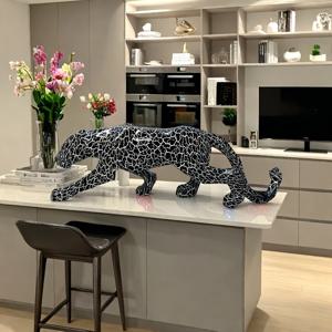 TEMU 1개 LOVE 폰트 기하학적 레진 스태츄 - 모던 블랙 & 화이트 얼룩말 디자인, 고품질 워터 트랜스퍼 공예, 전기 불필요 홈 오피스 데코, 크리스마스 추수감사절을 위한 고급 선물, 크리스마스와 추수감사절에 완벽한 선택