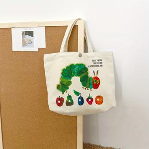 TEMU 귀여운 애벌레 & 과일 프린트 여성용 핸드백 – 카툰 스타일, 가볍고 내구성 좋음, 쇼핑, 일상 사용, 여행에 완벽 (베이지 패브릭, 손세탁 또는 드라이클리닝), 여성용 | 캐주얼 스타일 가방 | 버튼 클로저, 귀여운 디자인