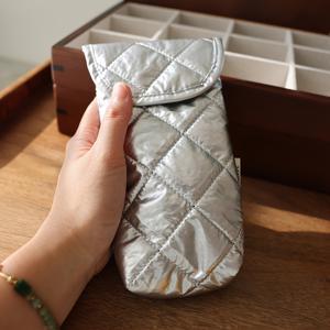 TEMU 솔리드 컬러 프린트 안경 파우치 스냅 클로저 휴대용 소프트 케이스 플로럴 패턴 실버리 안경 케이스