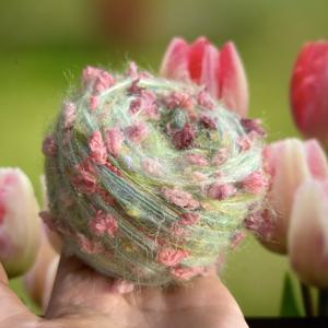 TEMU NEEMOY 50g 핸드스핀 모양 원사 - 부드러운 섬유 크로셰 & DIY 스카프, 모자, 스웨터 제작용 - 파스텔 핑크 & 민트 그린 셰틀랜드 스타일 원사 (염색 없음, 숙련된 장인이 핸드스핀)