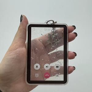 TEMU 창의적인 비디오 콜 디자인 아크릴 카드 거치대 - 3x5 사진, 및 신분증 보관에 완벽 - 장식용 매력의 튼튼한 하드 케이스