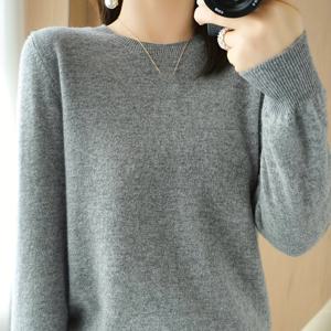 TEMU 1pc 비스코스 캐주얼 라운드넥 풀오버 스웨터 여성용 - 단색, 니트, 나이 감소, 가을/겨울 다재다능 레이어링