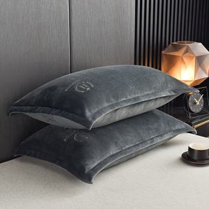 TEMU 1개 부드러운 우유 벨벳 베개 커버, 편안한 피부 친화적인 침구, 폴리에스터 100%, 기계 세탁 가능, 지퍼 잠금, 짠 천, 활성 프린팅, 200-250gsm - 단일 팩