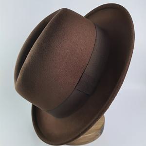 TEMU 남성 및 여성용 1pc Homburg Fedora 모자 - 가벼우며 세련된 갈색 펠트와 검은색 밴드, 아버지의 날 또는 특별한 기회에 완벽한 선물, 공식적인 머리장식, 클래식한 디자인, 내구성 있는 머리장식