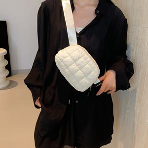 TEMU 세련된 블랙 퀼트 크로스바디 백 - 가볍고 따뜻한 퍼 클러치 지퍼 포켓, 우아한 솔리드 컬러 여성용