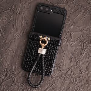 TEMU 레트로 악어 디자인의 광택 인조 가죽 폰 케이스, 인공 다이아몬드로 장식된 끈이 달린 완벽한 보호, 삼성 갤럭시 Z 플립 모델 3부터 7까지 호환, 접이식 모바일 기기를 위한 보호|폰케이스|휴대폰케이스|케이스