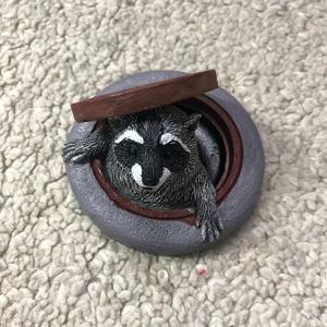 TEMU 창의적인 봄 정원과 마당 레진 랜드스케이프, 뱀과 쥐를 묘사한 인형을 특징으로 하는 단일 조각품입니다. 인공 동물 장식과 집 장식이 있습니다.