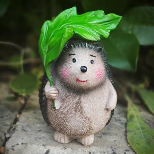 TEMU 매력적인 레진 조각상과 흰 꽃 - 실내/외 장식용 미니어처 만화 조각, 모든 방 유형에 완벽, 크리스마스 & 이스터 정원 장식에 이상적, 전기 필요 없음, 축제 분위기 장식 | 만화 디자인 | 질감 있는 외관