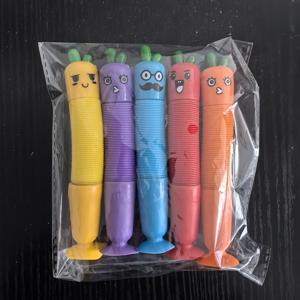 TEMU 5pcs 귀여운 만화 당근 및 야채 리트렉터블 펜 세트, 미세 포인트, PP 소재, 흡입 컵 베이스, 학생용 창의적인 스테이션러리