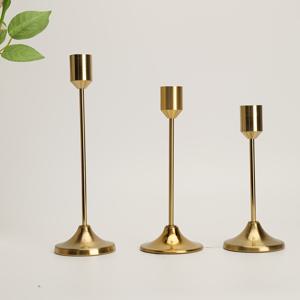 TEMU 골든 브라스 캔들 홀더 3pcs 세트, 빈티지 모던 장식용 센터피스 캔들 스탠드, 벽난로, 웨딩, 크리스마스 파티, 집들이 선물, 홈 키친 다이닝 테이블 액세서리 (캔들 미포함), 휴일 장식,클래식 스타일,우아한 디자인,황동 재질,테이블탑 장식, 호스트,홈 데코레이터