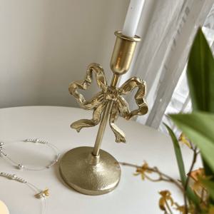 TEMU 원 메탈 캔들 홀더, 골든 캐스트 아이언 보타이 테이블탑 캔들스틱, 철제 아트 귀여운 보타이 다이닝 장식품, 크리스마스, 할로윈, 이스터, 하누카, 추수감사절, 결혼식, 연회, 파티용, 가정 및 호텔 장식에 적합, 내구성 있음, 조립 쉬움, 촛불 미포함 - 주방 용품, 테이블 액세서리|인테리어소품