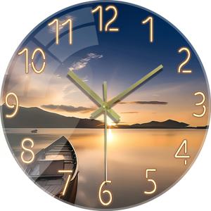 TEMU 일몰 산과 호수 장면이 있는 12인치 무소음 유리 벽시계 & 보트 디자인 - 두꺼운 강화유리, AA 배터리 작동(포함되지 않음), 거실용 모던 라운드 시계, 침실 장식 - 완벽한 휴가 및 생일 선물, 거실 벽시계