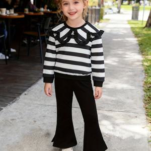 TEMU 봄/여름용 블랙 & 화이트 리프 칼라와 웨이브 스탠드업 탑, 트렌디 플레어 팬츠가 포함된 투피스 여아 캐주얼 패션 세트 - 야외 활동에 완벽