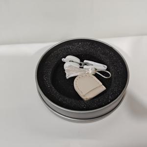 TEMU 실, 천 절단용 미니 가위 1개 세트, 보호 기능 포함 및 보관함 - 자수, 퀼팅, 크로스 스티치에 이상적