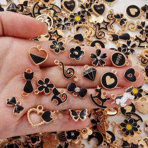 TEMU 50개 에나멜 참 대량 도매 - DIY 주얼리 만들기용 하트, 별, 딸기, 체리, 꽃 & 동물 펜던트 (생동감 있는 레드, 그린, 골든톤), 주얼리 제작 용품, 기발한 매력 디자인, 생동감 넘치는 액세서리 모티프, 정교한 디테일 공예, 내구성 있는 참 구조|목걸이|팔찌