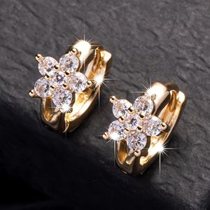 TEMU 알레르기 방지 벚꽃 귀걸이 - 합성 꽃, 알레르기 방지 웨딩 선물, 연중 착용 가능한 민감한 연한 베이지, 우아한 액세서리