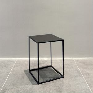 TEMU 모던 블랙 메탈 플로어 플랜트 스탠드 - 사각 베이스 & 튼튼한 A-프레임 디자인, 독립형 / 사용, 공간 절약형 사각 선반, 화분, 꽃 전시, 발코니, 작은 공간용 - 튼튼한 A-프레임, 블랙 다리, 쉬운 조립, 다목적 전시 선반, 사각형 메탈 프레임 & 블랙 다리, 세련되고 튼튼함|화분받침대