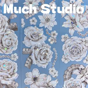 TEMU 달빛 우아함, 백색 장미 꽃 스크랩북 테이프, 스크래치 스티커가 있는 완벽한 일기, 노트북, 캘린더, 휴대폰 케이스, DIY 공예 장식에 적합합니다. 패턴은 자체 접착형으로, 가위로 원하는 섹션을 자르면 됩니다. 뒷면을 벗기고 원하는 위치에 붙이면 됩니다.