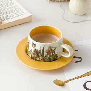 TEMU 우아한 고양이 & 나비 세라믹 커피 머그 & 접시 세트 - 옐로우 & 브라운 동물 프린트, 손세척 전용, 오후 티, 라떼 또는 일상 사용에 적합, 예쁜컵, 도자기컵, 커피컵, 커피잔세트, 티컵, 커피 머그 세트, 다기세트
