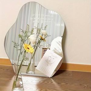 TEMU 1pc 28cm/11inch*36cm/14inch 비정상적인 욕실 거울 - 스크래치 방지 코팅이 있는 화장 거울 - 유연하고 부서지지 않음 - 거울에는 즉시 사용할 수 있는 내장 접착제가 있습니다 - 욕실, 침실, 화장대, 또는 옷 갈아입는 방과 같은 다양한 장면에 적합합니다