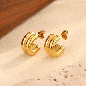 TEMU AIVEO 여성용 저자극 스테인리스 스틸 18K 골드 도금 후프 귀걸이 - 변색 방지, 피트, 민감한 라이트 베이지, 우아한 인터로킹 루프 후프, 데일리 웨어, 파티 및 민감한 귀용, 내구성 있는 주얼리 선물 (저알러지 귀 장식)