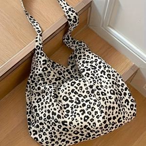 TEMU 여성용 프린트 대용량 토트백 & 핸드백 - 블랙 스폿 디자인, 일상 및 공식 행사용, 내구성 강한 소재, 쇼핑 및 파티 액세서리, 투톤 가방, 안전한 클라스프 잠금장치, 넉넘직한 사이즈, 직장 여성 패션 백