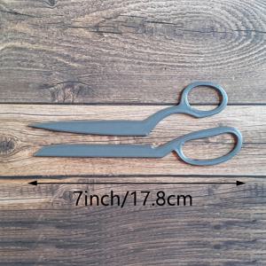 TEMU 고딕 가위 모양 헤어 클립 - 두꺼운 또는 얇은 머리용 독특한 디자인, 니터 및 고딕 패션 애호가를 위한 이상적인 선물, 독특한 액세서리, 헤어 액세서리, 니터의 선물, 가위 모양 클립, 내구성 있는 헤어핀, 두꺼운 헤어핀, 스타일리시 헤어핀, 고품질 헤어핀, 고스와 니터, 빈티지 애호가, 빈티지 아이템, 크로스 바디 클라스프