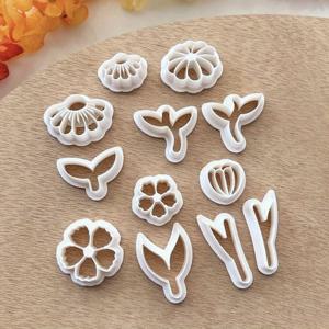 TEMU 12개/세트 봄 부케 플로럴 폴리머 클레이 커터 꽃잎 모양 귀걸이 드롭 클레이 주얼리 펜던트 도자기 클레이 커터 도구 - 식물과 계절 테마를 특징으로 하는 수제 재료, 전원 공급 불필요