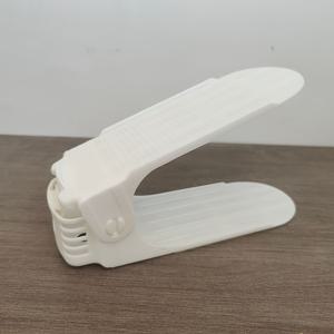 TEMU 10개 조절 가능한 플라스틱 신발 정리대 - 현관, 복도, 거실을 위한 공간 절약형 정리함 - 간편한 조립, 퇴색 방지, 파란색 포인트가 있는 흰색, 신발 수납 솔루션 | 모던 신발 정리대 | 튼튼한 플라스틱 선반, 신발 정리함