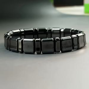 TEMU 여성용 정전기 방지 팔찌 - 광택 블랙 비즈, 우아한 일상 & 포멀 스타일, 생일/어버이날 선물, 내구성 코팅 없는 디자인, 웰니스 액세서리, 매끄러운 마감,