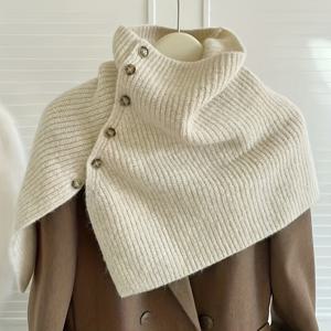 TEMU 여성용 우아한 울 겨울 숄 - 멀티펑셔널 스카프 & 칼라, 조절형 버튼으로 완벽한, 부드럽고 따뜻한 코트 스타일의 외투, 베이지/브라운/블랙/화이트, 캐주얼과 포멀룩에 모두 어울리는 다재다능함, 손세탁 가능, 탈착식 후디와 케이프 디자인으로 windproof 보호기능까지 제공하는 스타일리시한 쇼불, 멋진 겨울 액세서리