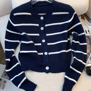 TEMU 여성용 빈티지 스타일 가디건 - 캐주얼 롱 슬리브 오픈 프론트 스웨터 버튼 디테일, 화이트 & 네이비 블루 수직 줄무늬, 가을/겨울 루즈핏, 소형 사이즈에 완벽한 캐주얼 웨어 카디건 | 빈티지 스타일 카디건 | 건축, 스웨터 카디건, 아름다운/좋은 여성용 스웨터, 우아한 여성용 카디건, 여성용 가을 옷, 좋은 품질의 여성용 카디건