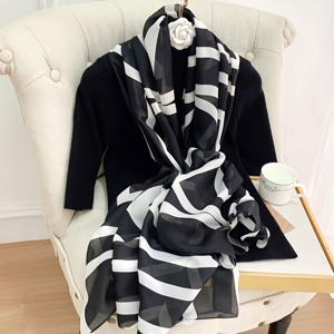 TEMU 여성용 우아한 스카프 - 가을/겨울용 부드러운 논스트레치 랩, 블랙 & 화이트, 정장 및 캐주얼 착용, 파티·오피스·블랙 앤 화이트 스카프, 여성용 샤울, 고급스러운 랩, 여성용 스카프와 랩