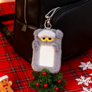 TEMU 귀여운 플러시 카드 홀더 (걸이 로프 포함) - 투명 창 ID 케이스, 부드러운 플러시 소재, 크리스마스, 생일, 발렌타인데이 선물용 - ID, 버스 통행증, 신용 카드 호환 - 책상 정리함 장식, 선물 아이템, 재미있는 디자인, 부드러운 질감