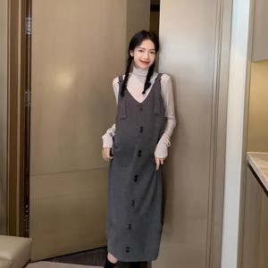 TEMU 여성용 우아한 민소매 V넥 드레스 - 신축성 있는 긴 민소매 탑, 버튼 앞면 클로저, 시크한 오피스룩부터 파티룩까지 가을/겨울에 완벽, 캐주얼 및 포멀 행사를 위한 다용도 레이어링, 겨울 패션, 세련된 스타일