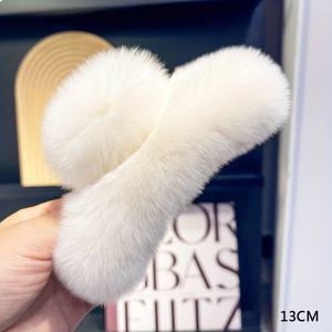 TEMU 싱글 대형 럭셔리 수달 & 토끼 플러시 헤어 클립 - 우아한 미끄럼 방지 상어/그립 핀, 여성용 업스타일, 포니테일, 땋은 머리 - 커피/화이트/핑크/블랙 헤어 액세서리, 웨딩, 파티, 데일리 스타일링 - 플러시 헤어 클램프