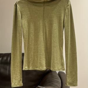 TEMU 여성용 코리안/올리브 그린 후드 티셔츠 - 슬림핏 숏 기장 긴팔 레이어링 탑, 기모노 스타일 후드, 가을 & 겨울용 포근한 베이스 레이어 블라우스 (손세탁 가능)|반팔티|반팔티셔츠|반팔셔츠